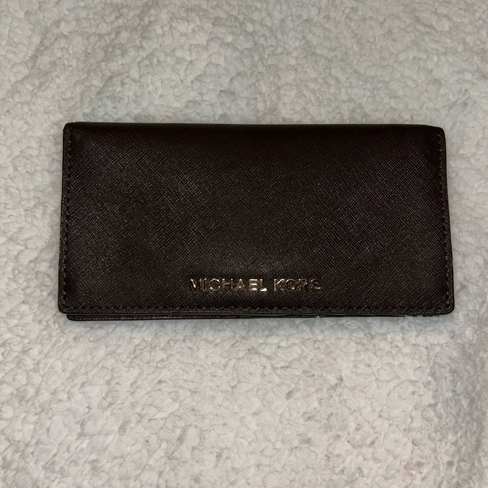 Michael kors wallet